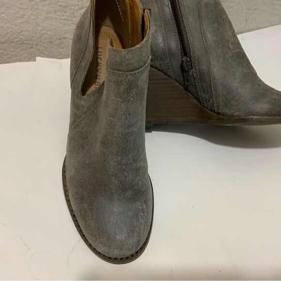 Lucky Brand Yabba Women's Ankle Wedge Booties Size 5.5 M, Gray Leather - Picture 5 of 15